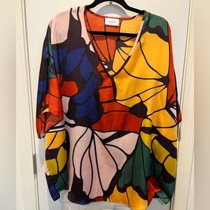 Adrienne “The Butterfly Garden” Poncho Top Medium NWOT